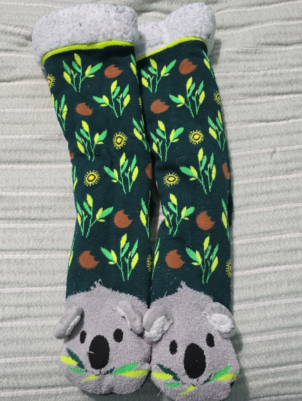 Kids Cozy Koala Fleece-Lined Knee High Socks - Green